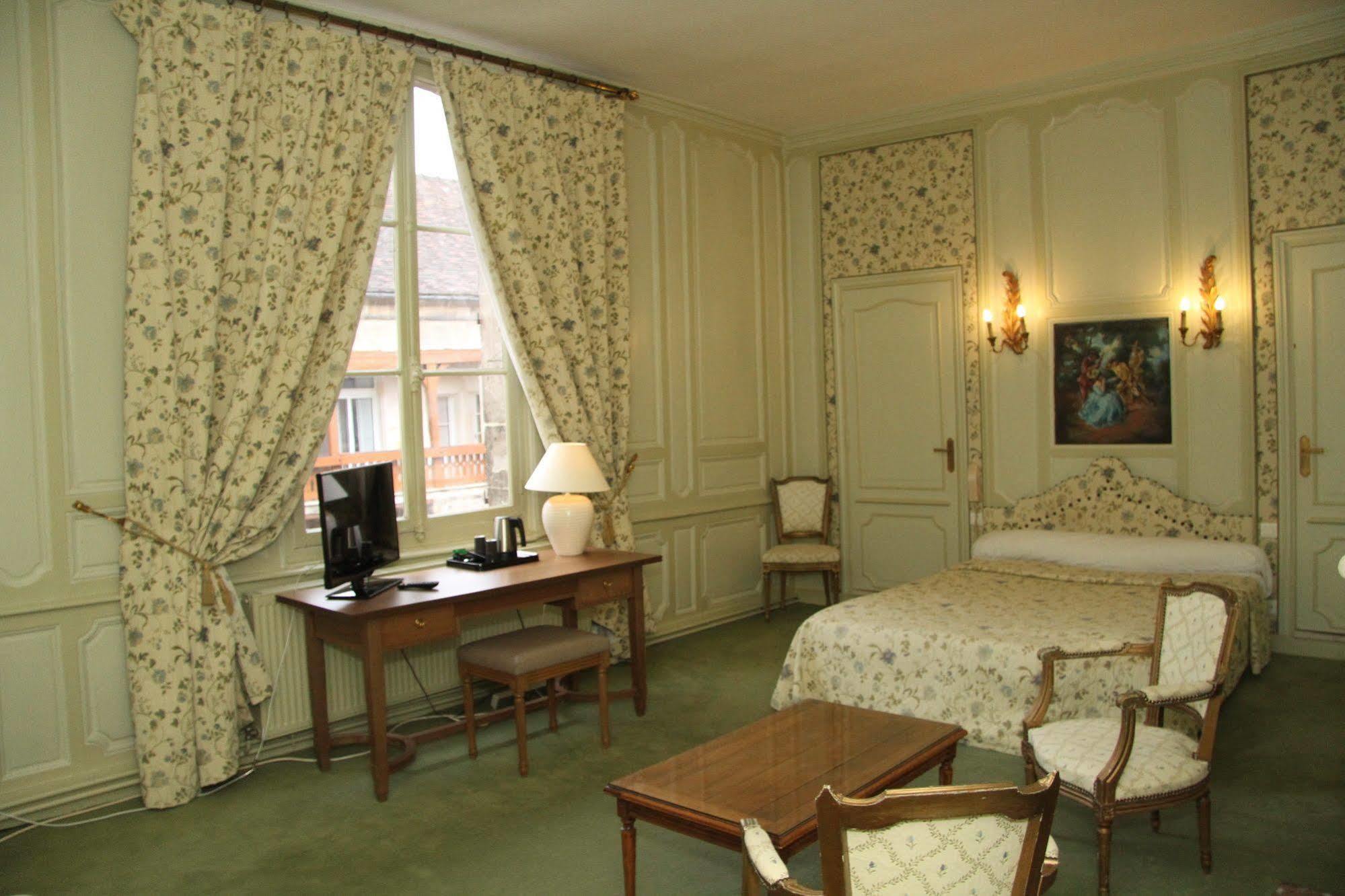 Hotel Le Regent Villers-Cotterêts المظهر الخارجي الصورة