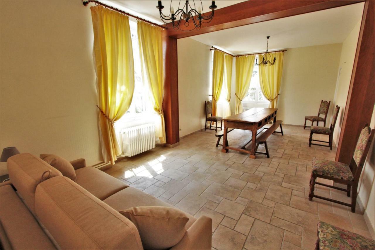 Hotel Le Regent Villers-Cotterêts المظهر الخارجي الصورة